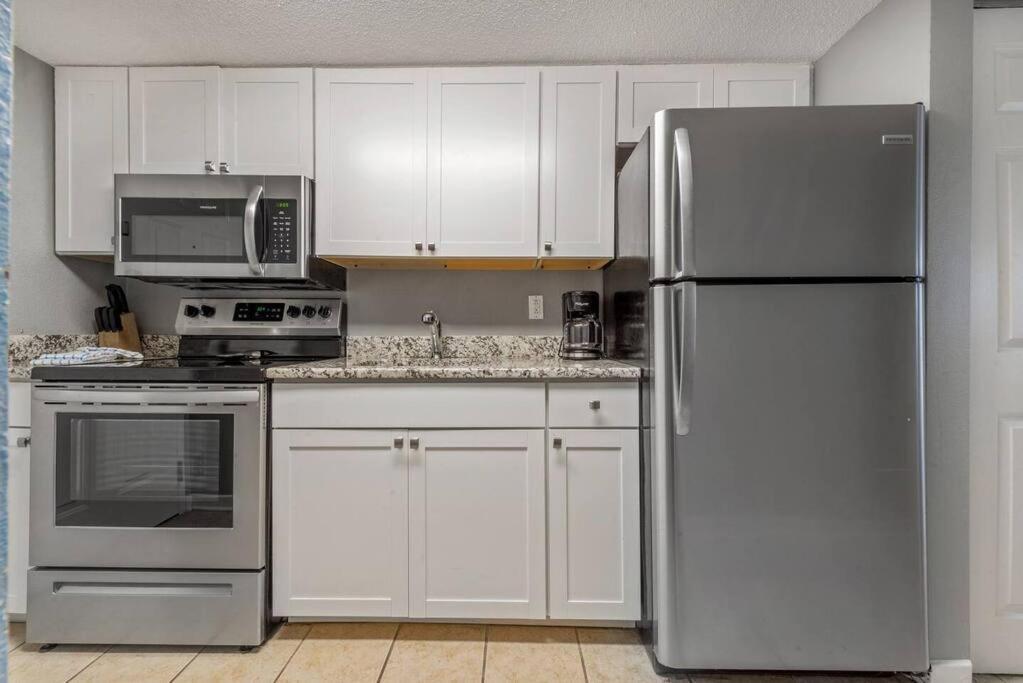 Appartamento Note Worthy 1Br Oceanview Dogs Ok! 438 Myrtle Beach Esterno foto